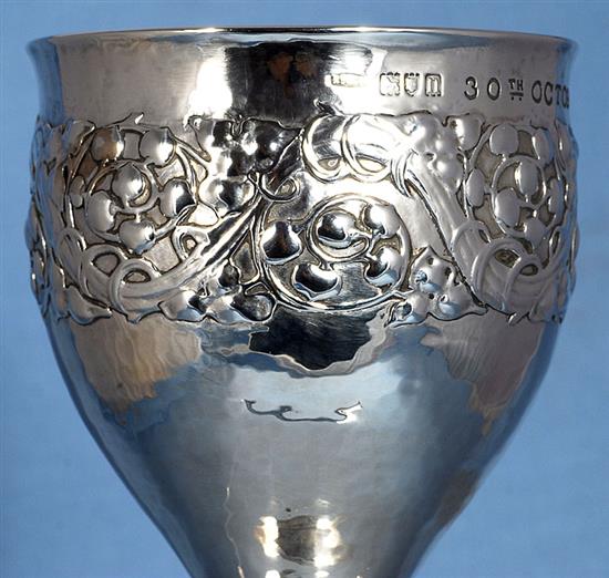 An Edwardian Arts & Crafts silver goblet, by Omar Ramsden & Alwyn Carr, Height 145mm, weight 7.6oz/237grms